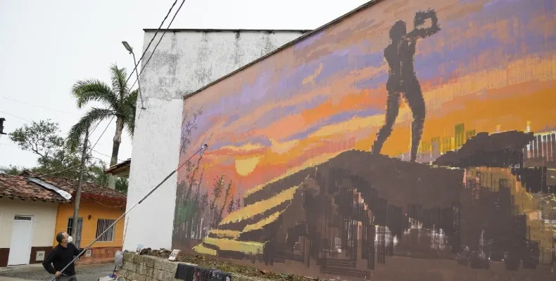 La calle de los murales, identidad y color 