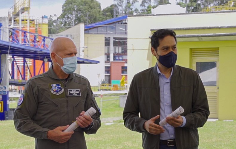 Pintuco y la Fuerza Aérea Colombiana desarrollan pintura para aeronaves militares